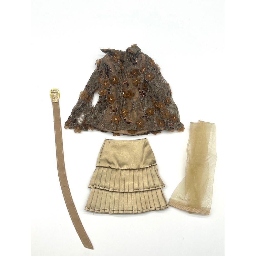 Tonner 16" Ellowyne Wilde "Dreading Disillusion" Outfit Only